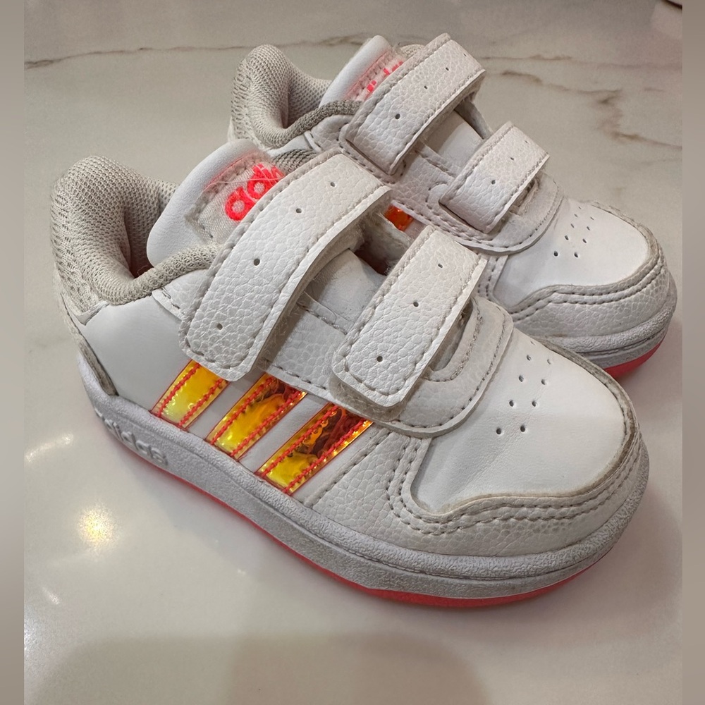 Baby Adidas shoes, size 4. Unisex tennis shoes.